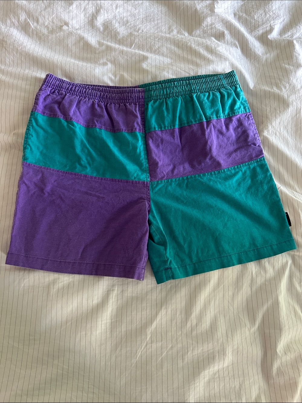 VTG Lightning Bolt - Colorblock Purple & Teal Swim Shorts - L